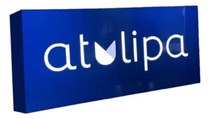 painel luminoso com letreiro personalizado com acm